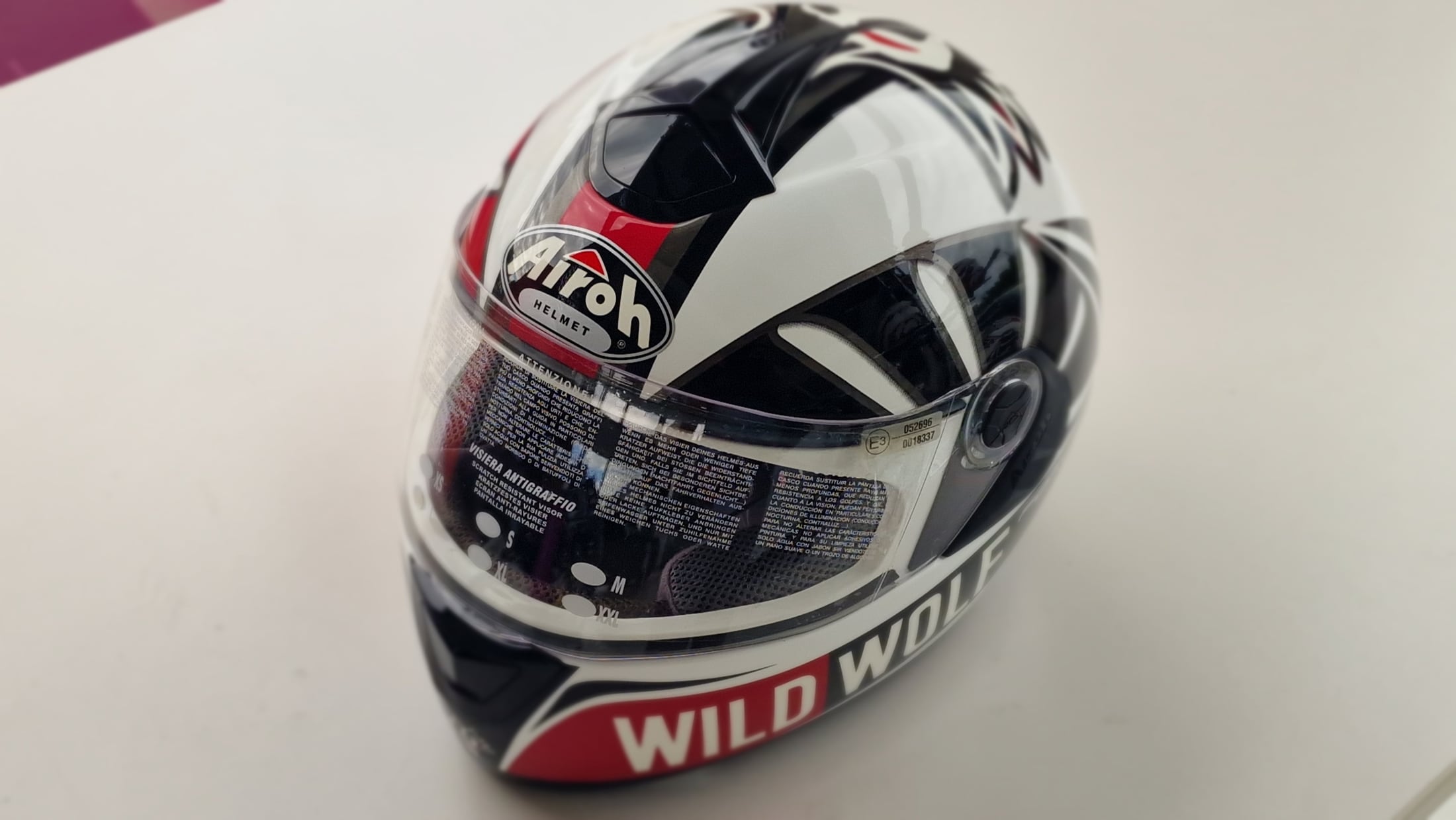 Sturzhelm Airoh Aster Wild Wolf - Größe XS – Bild 1